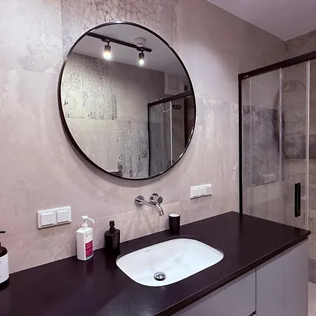 Kawaii Pool&spa Centrum Lublina アパート *