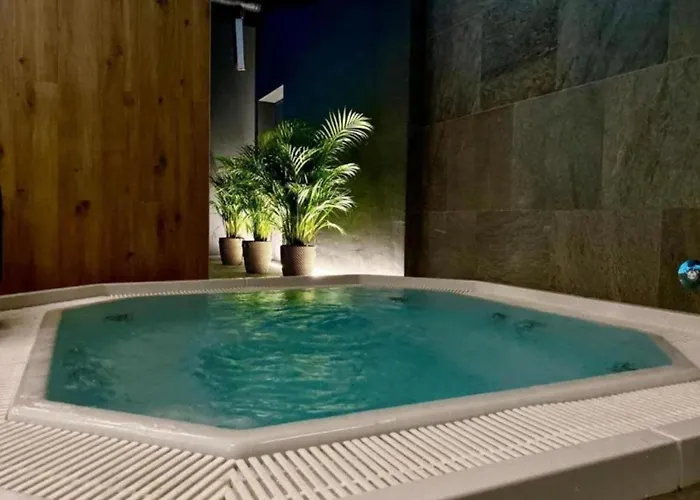 Apartmán Kawaii Pool&spa Centrum Lublina *